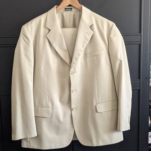 46R cream two piece suit